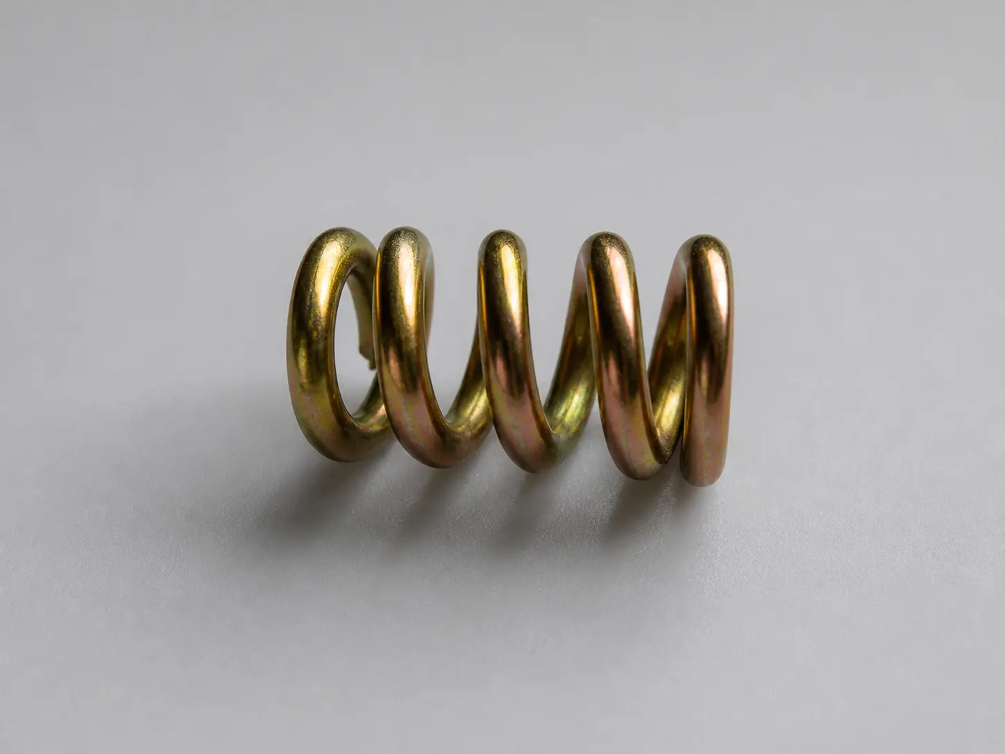 Automotive Mirror Springs in 2.8–5.5 mm Specifications